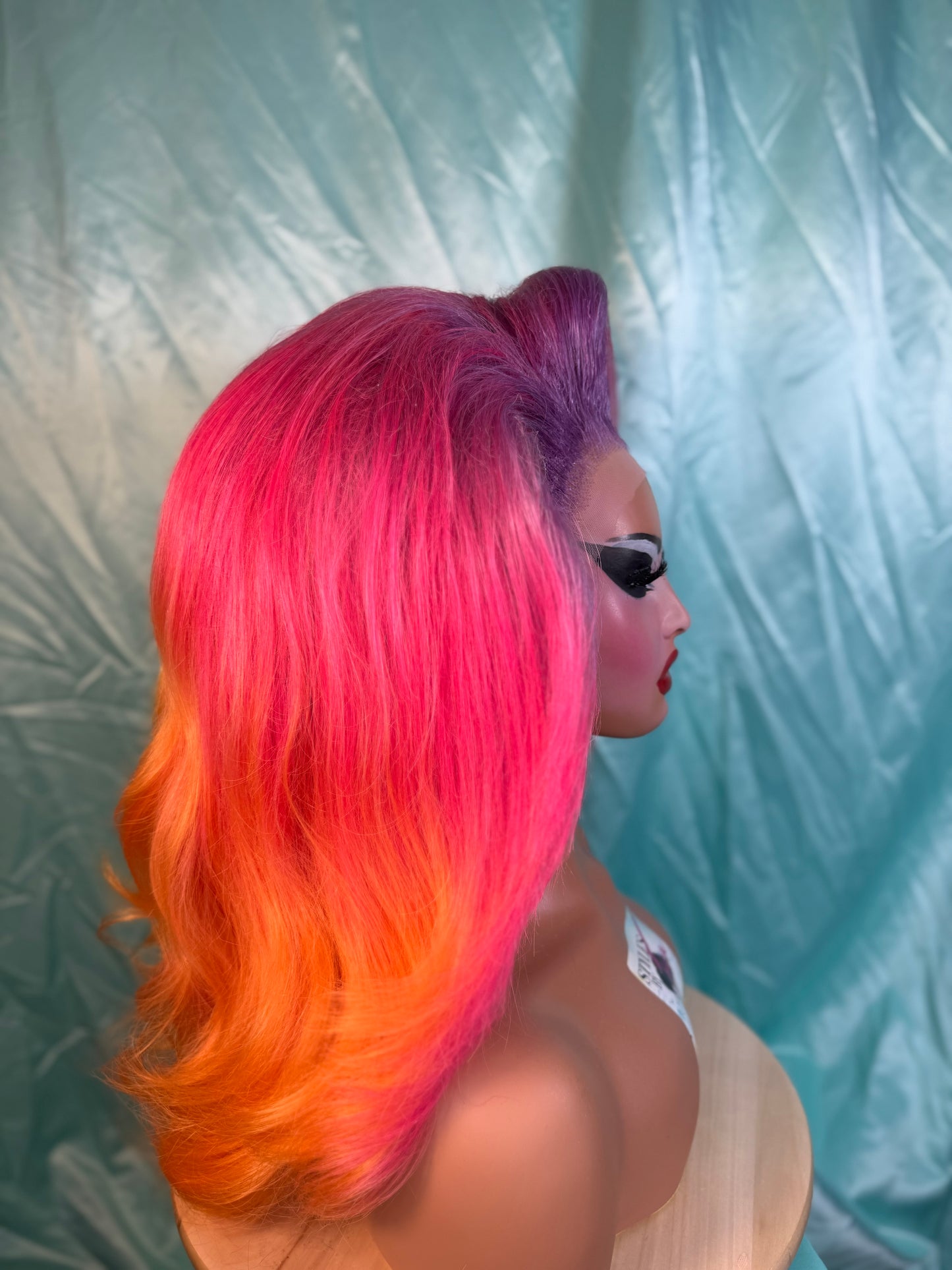 the rainbow workin gurl